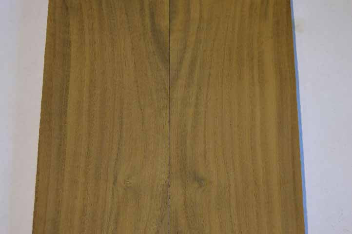 Claro Walnut Tonewood WALTON8