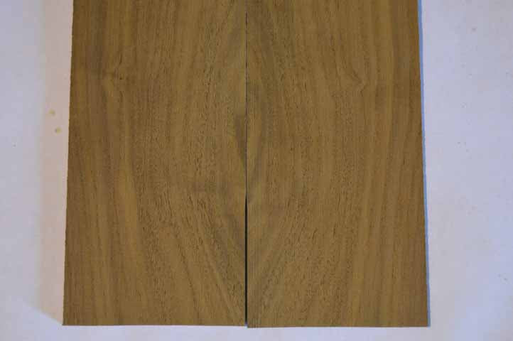 Claro Walnut Tonewood WALTON8