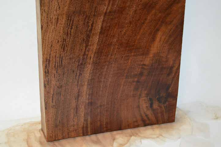 Claro Walnut Tonewood WALTON19