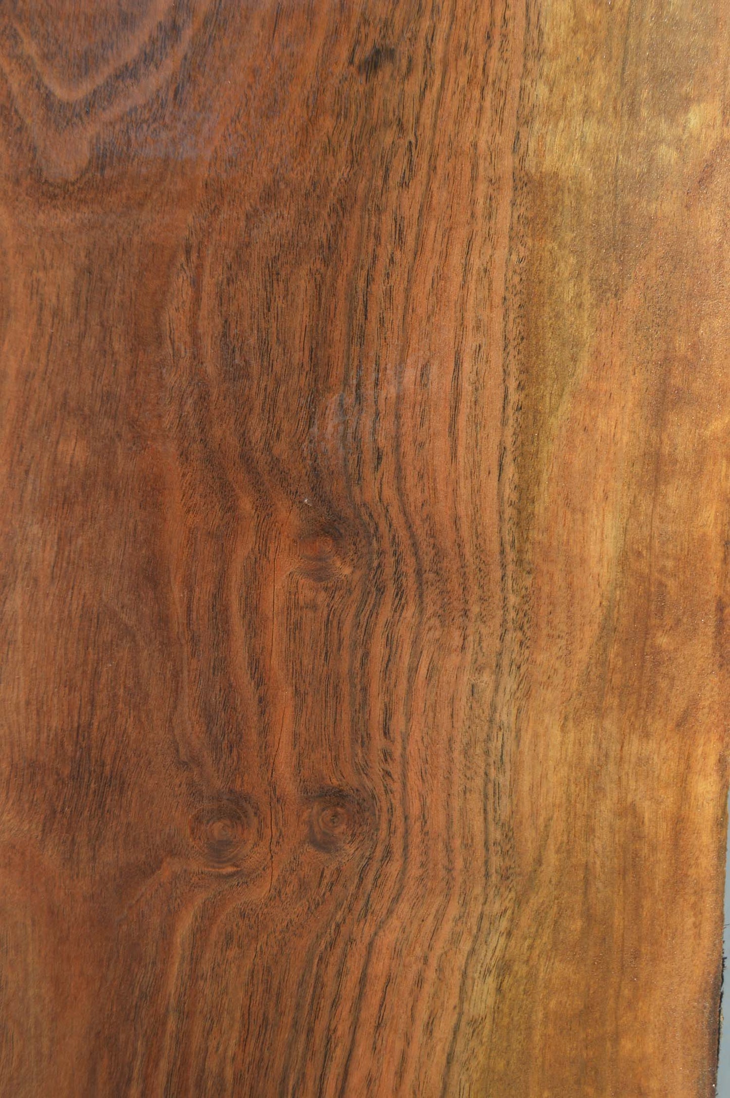 Claro Walnut Lumber CLALMB203