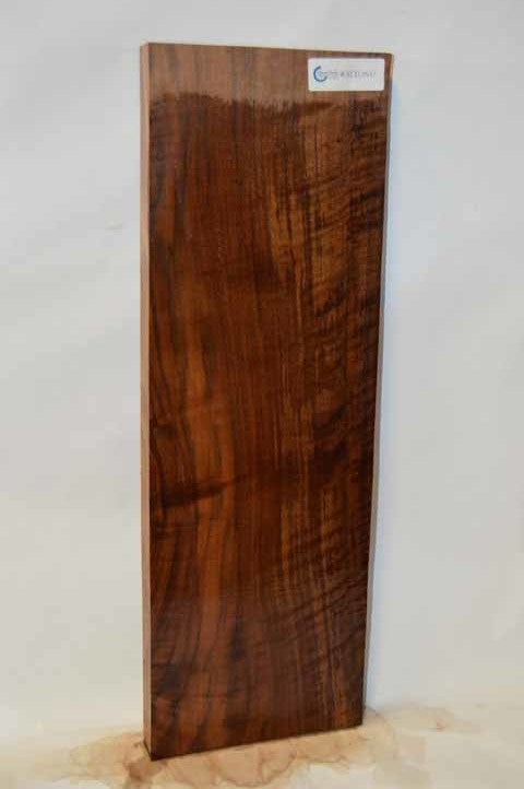 Claro Walnut Tonewood WALTON17