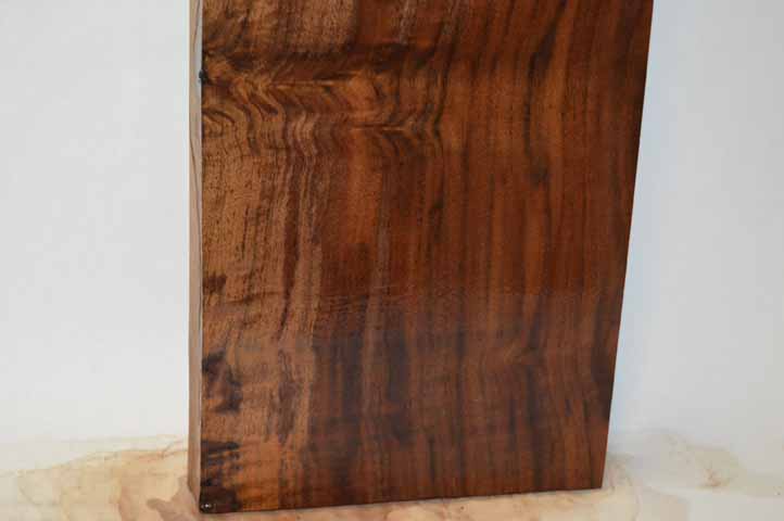 Claro Walnut Tonewood WALTON18