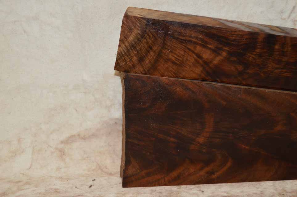 Claro Walnut Gunstock CLAGUN47