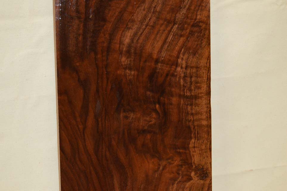 Claro Walnut Billet WALTON42