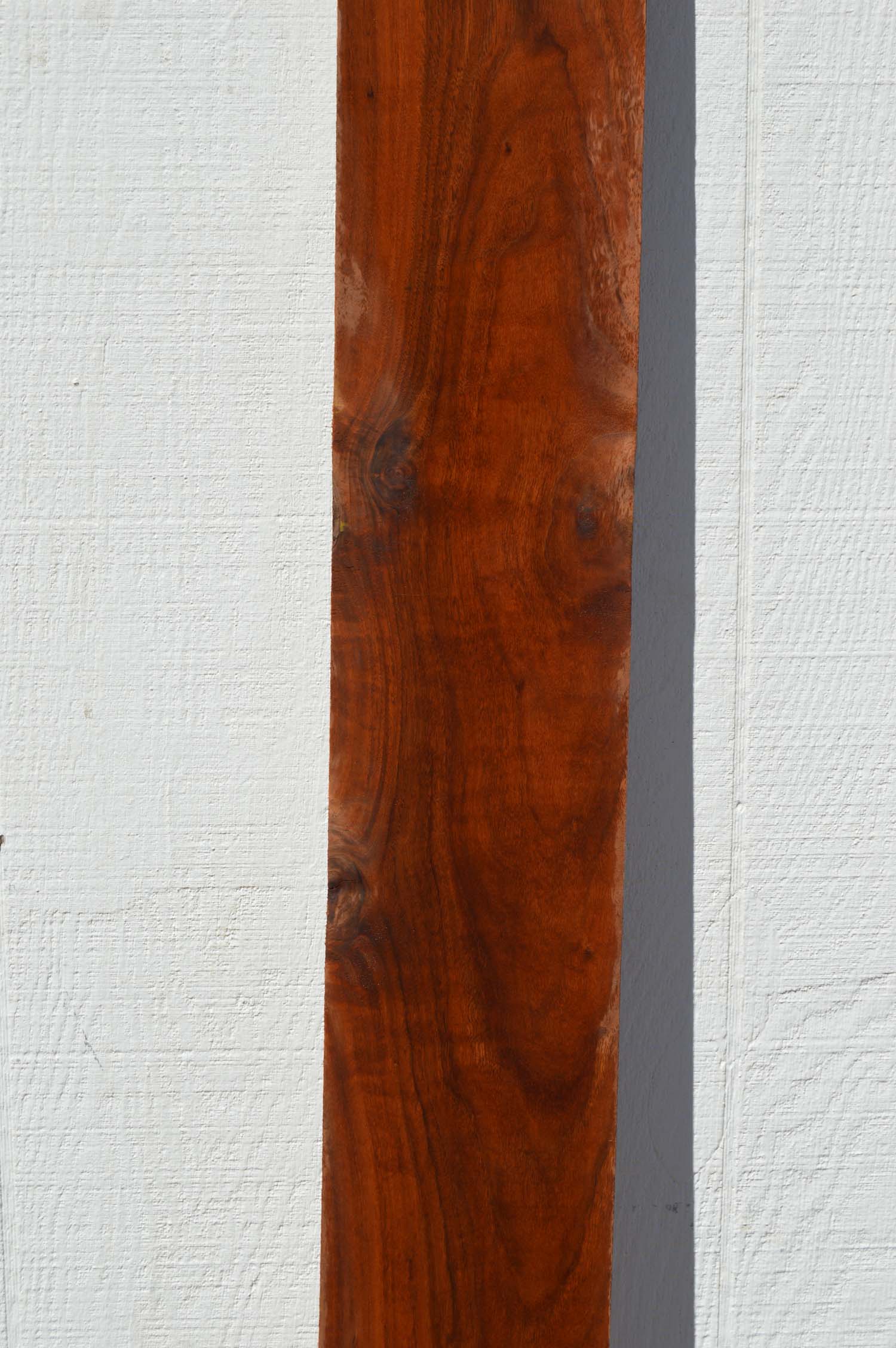Claro Walnut Lumber WALLMB1A