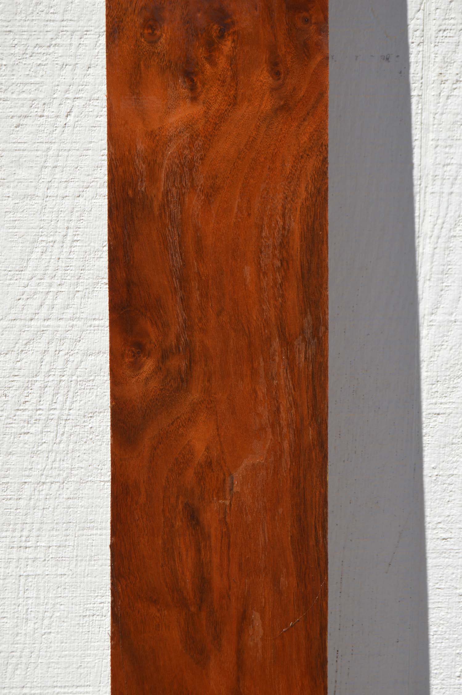 Claro Walnut Lumber WALLMB1B